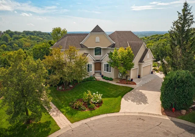 Photo 3 of Single family home for sale at 19115 Vogel Farm Trl, Eden Prairie, MN 55347 | MLS# 7142950 | Listing updated on 2026-09-11