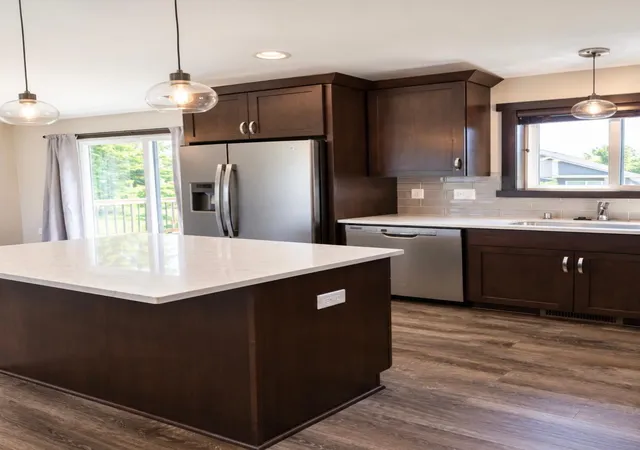 Photo 3 of Single family home for sale at 1400 2nd Street Nw, Kasson, MN 55944 | MLS# 7142964 | Listing updated on 2026-09-14