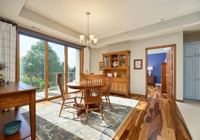 Listing Photo 5 - Condo for sale in building located at 3110 N Chestnut St, Chaska, MN 55318 - Unit #211