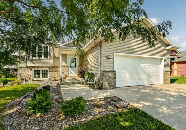 Photo 1 of Single family home for sale at 259 Brookestone Dr Se, Rochester, MN 55904 | MLS# 7143097 | Listing updated on 2026-09-15