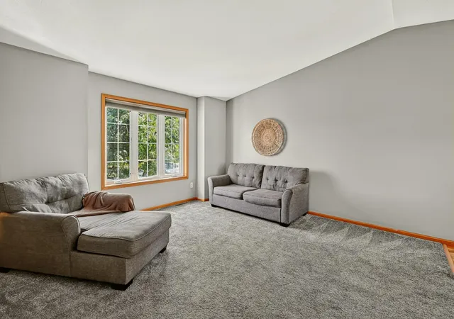 Photo 3 of Single family home for sale at 259 Brookestone Dr Se, Rochester, MN 55904 | MLS# 7143097 | Listing updated on 2026-09-15