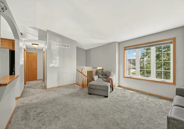 Photo 3 of Single family home for sale at 259 Brookestone Dr SE, Rochester, MN 55904 | MLS# 7143097 | Listing updated on 2026-09-15
