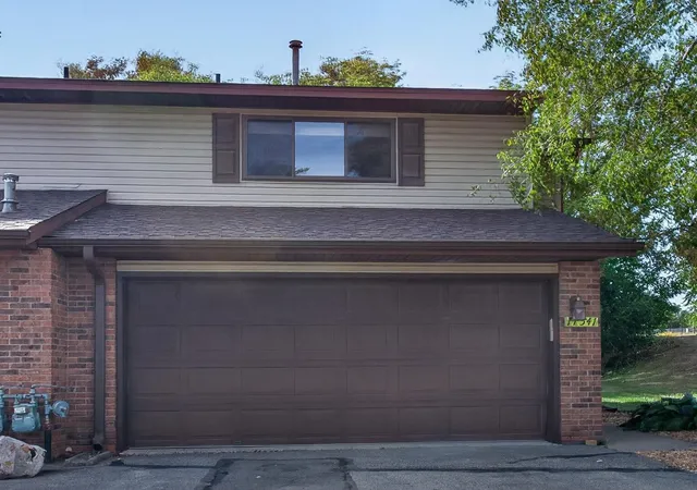 Photo 1 of Single family home for sale at 17541 Ionia Path, Lakeville, MN 55044 | MLS# 7143099 | Listing updated on 2026-09-22