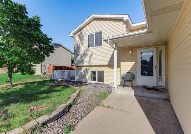 Photo 3 of Single family home for sale at 11012 Edgewood Ave N, Champlin, MN 55316 | MLS# 7143313 | Listing updated on 2026-10-04