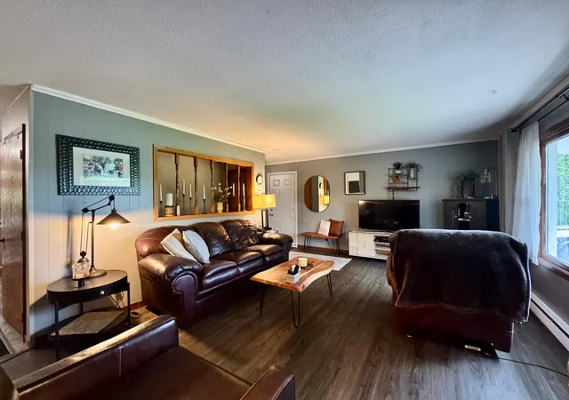 Photo 3 of Single family home for sale at 40427 State Hwy 313, Warroad, MN 56763 | MLS# 7143420 | Listing updated on 2026-09-14