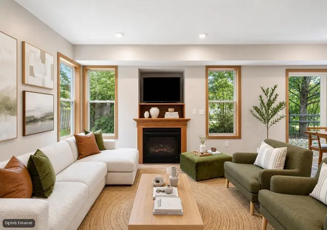 Photo 3 of Single family home for sale at 833 Glen Rd, Newport, MN 55055 | MLS# 7143625 | Listing updated on 2026-09-15