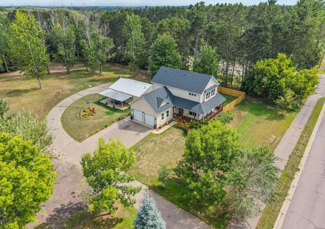 Photo 2 of Single family home for sale at 26141 22nd Street W, Zimmerman, MN 55398 | MLS# 7143852 | Listing updated on 2026-09-15
