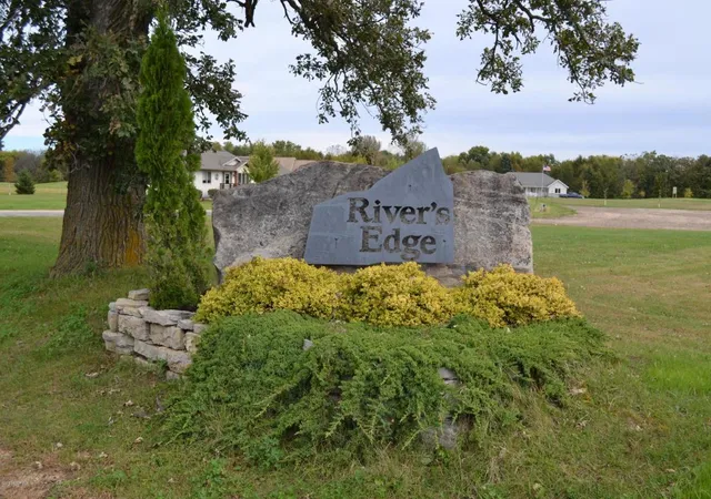 Photo 1 of Land for sale at 157 Miller Ct, Le Roy, MN 55951 | MLS# 7144039 | Listing updated on 2026-09-14