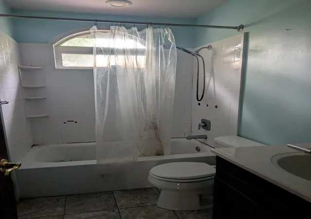 Photo 4 of Single family home for sale at 171 Hanson Rd, Saint Paul, MN 55115 | MLS# 7144042 | Listing updated on 2026-09-15