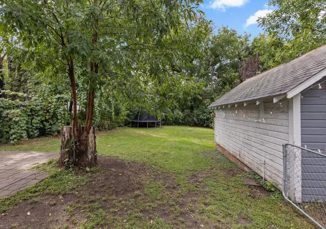 Photo 3 of Single family home for sale at 828 Quince St, Brainerd, MN 56401 | MLS# 7144321 | Listing updated on 2026-09-23