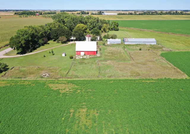 Photo 2 of Single family home for sale at 18413 60th Street Sw, Prinsburg, MN 56281 | MLS# 7144413 | Listing updated on 2026-10-06