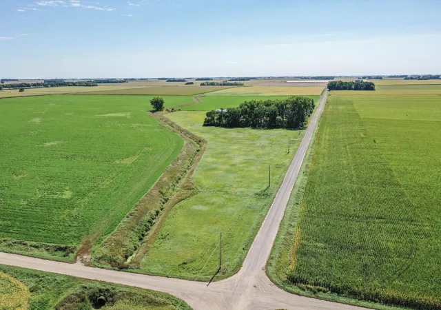 Photo 3 of Single family home for sale at 18413 60th Street SW, Prinsburg, MN 56281 | MLS# 7144413 | Listing updated on 2026-10-06