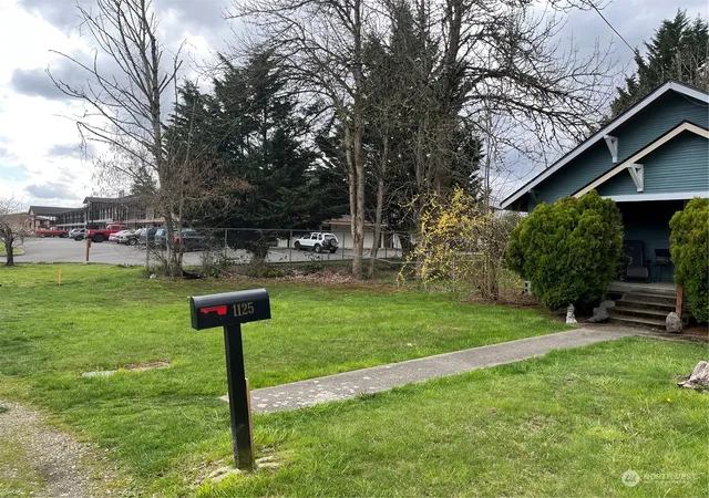 Photo 3 of Single family home for sale at 1125 Eckerson Rd, Centralia, WA 98531 | MLS# NWM2207677 | Listing updated on 2026-09-17