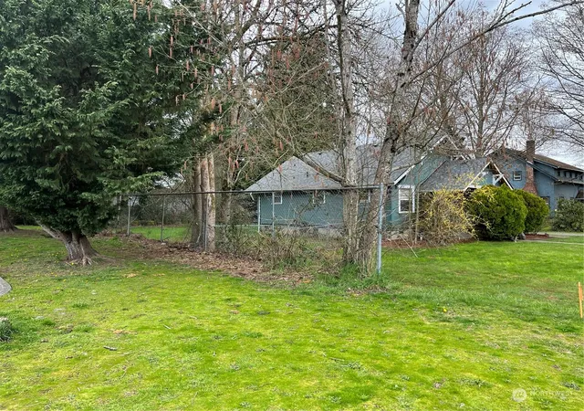 Photo 4 of Single family home for sale at 1125 Eckerson Rd, Centralia, WA 98531 | MLS# NWM2207677 | Listing updated on 2026-09-17