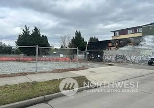 Photo 3 of Land for sale at 326 NW -330 85th St, Seattle, WA 98117 | MLS# NWM2330486 | Listing updated on 2026-09-17