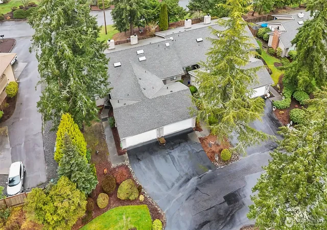 Photo 4 of Condo for sale at 1310 Boise St, Fircrest, WA 98466 | MLS# NWM2339856 | Listing updated on 2026-09-24