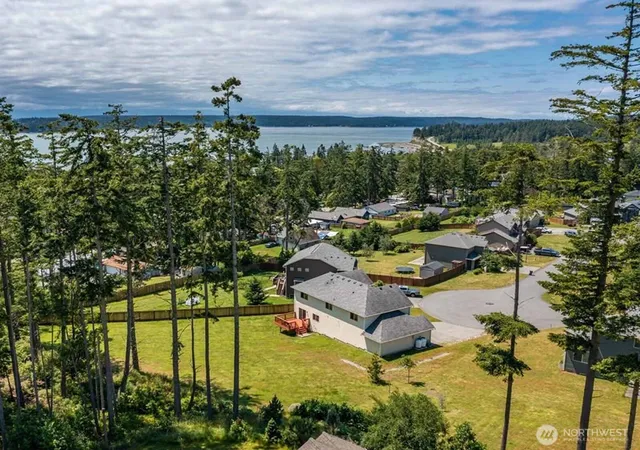 Photo 1 of Single family home for sale at 930 Cvs View Cir, Oak Harbor, WA 98277 | MLS# NWM2436825 | Listing updated on 2026-09-17