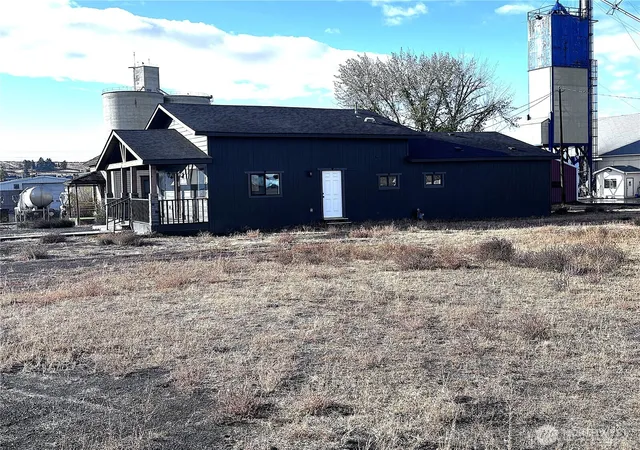 Photo 3 of Pending - Backup Offer Requested at 207 N Birch St, Odessa, WA 99159 | MLS# NWM2444983 | Listing updated on 2026-09-08