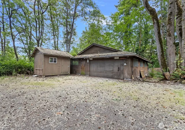 Photo 4 of Townhouse for sale at 7610 148th Avenue NE, Redmond, WA 98052 | MLS# NWM2447834 | Listing updated on 2026-10-02