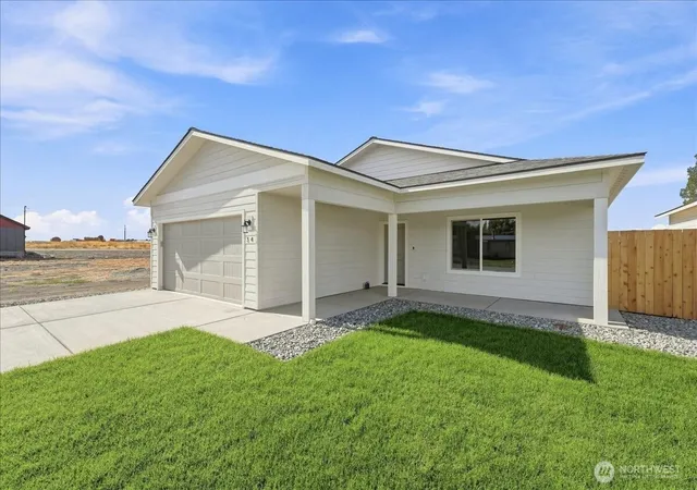 Photo 2 of Single family home for sale at 34 Simpson St, Mansfield, WA 98830 | MLS# NWM2455573 | Listing updated on 2026-09-17