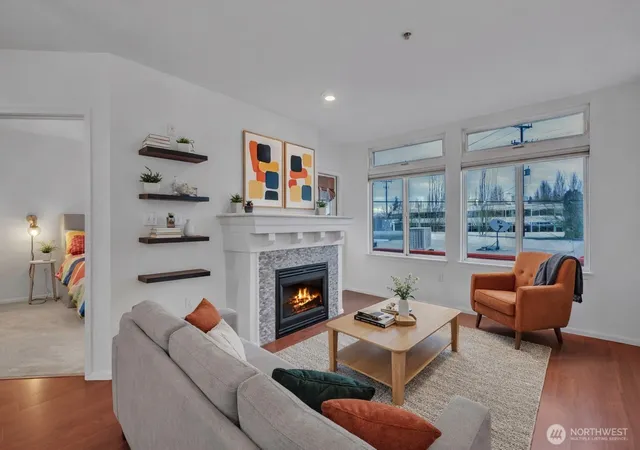 Photo 1 of Condo for sale at 18 Dravus St #207, Seattle, WA 98109 | MLS# NWM2469525 | Listing updated on 2026-09-17