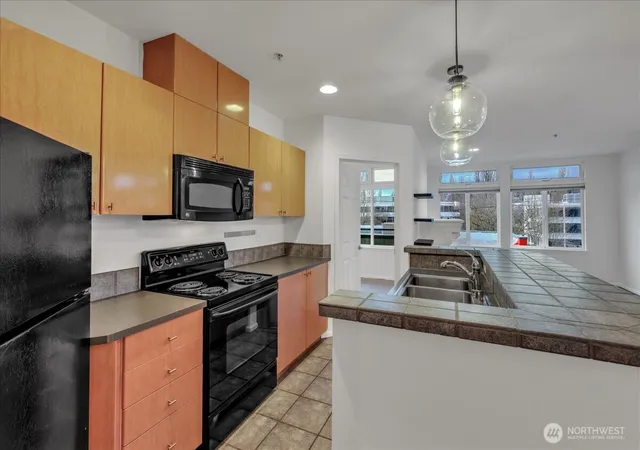 Photo 3 of Condo for sale at 18 Dravus St #207, Seattle, WA 98109 | MLS# NWM2469525 | Listing updated on 2026-09-17