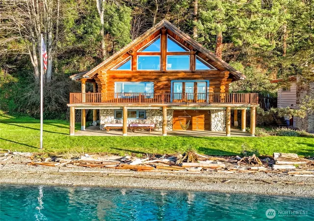 Photo 2 of Single family home for sale at 154 Rockaway Beach Ln, Camano Island, WA 98282 | MLS# NWM2472047 | Listing updated on 2026-09-17