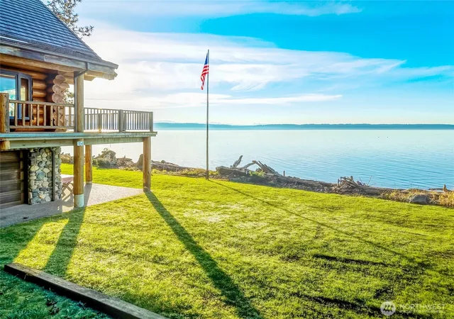 Photo 3 of Single family home for sale at 154 Rockaway Beach Ln, Camano Island, WA 98282 | MLS# NWM2472047 | Listing updated on 2026-09-17
