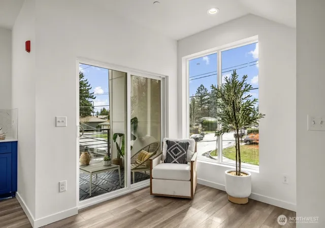 Photo 4 of Sale Pending at 11543 17th Place SW, Burien, WA 98146 | MLS# NWM2480194 | Listing updated on 2026-10-01