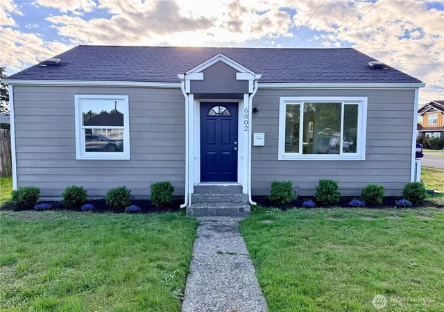 Single family home for sale at 6802 S Oakes St, Tacoma, WA 98409 | MLS# NWM2480207