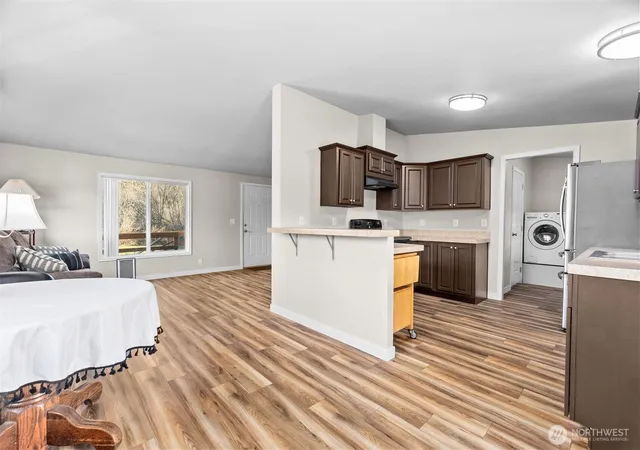 Photo 3 of Sale Pending at 624 Fir St, Hoquiam, WA 98550 | MLS# NWM2483223 | Listing updated on 2026-09-25