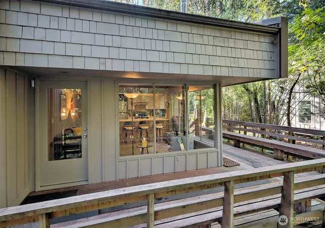 Photo 3 of Sale Pending at 731 E Promontory Rd, Shelton, WA 98584 | MLS# NWM2483397 | Listing updated on 2026-09-15