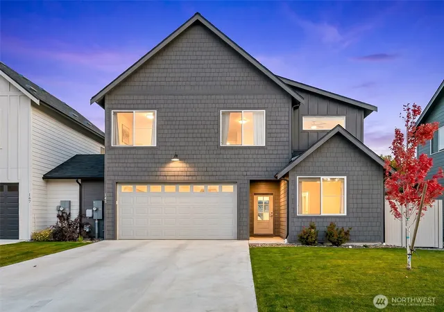 Photo 3 of Single family home for sale at 143 Sienna Rd, Wenatchee, WA 98801 | MLS# NWM2486313 | Listing updated on 2026-09-21