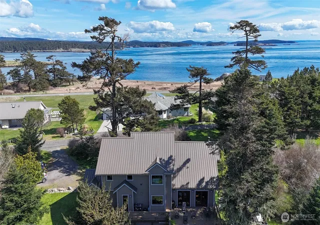 Photo 3 of Sale Pending at 138 Lighthouse Ln, Friday Harbor, WA 98250 | MLS# NWM2487173 | Listing updated on 2026-10-01