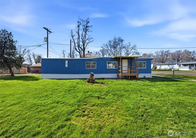 Photo 3 of Multi family home for sale at 200 West 1st, Prescott, WA 99348 | MLS# NWM2489963 | Listing updated on 2026-09-17