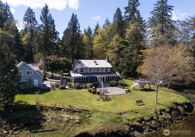 Photo 2 of Single family home for sale at 8320 E Grapeview Loop Rd, Allyn, WA 98524 | MLS# NWM2491250 | Listing updated on 2026-09-29
