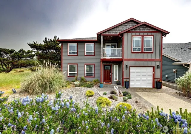 Photo 1 of Single family home for sale at 32500 G St, Ocean Park, WA 98640 | MLS# NWM2497281 | Listing updated on 2026-09-17