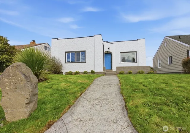 Photo 2 of Single family home for sale at 221 S 57th Street, Tacoma, WA 98408 | MLS# NWM2498182 | Listing updated on 2026-09-17