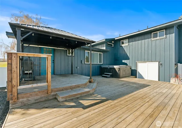 Photo 2 of Single family home for sale at 341 Robinson Cyn Rd, Ellensburg, WA 98926 | MLS# NWM2502879 | Listing updated on 2026-09-21