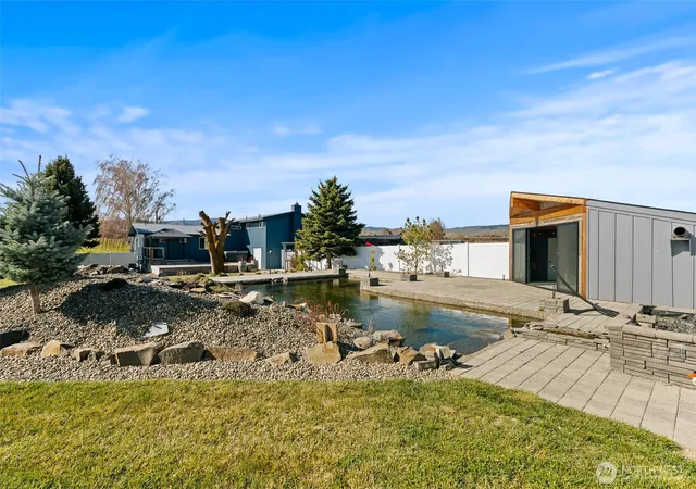 Photo 3 of Single family home for sale at 341 Robinson Cyn Rd, Ellensburg, WA 98926 | MLS# NWM2502879 | Listing updated on 2026-09-21