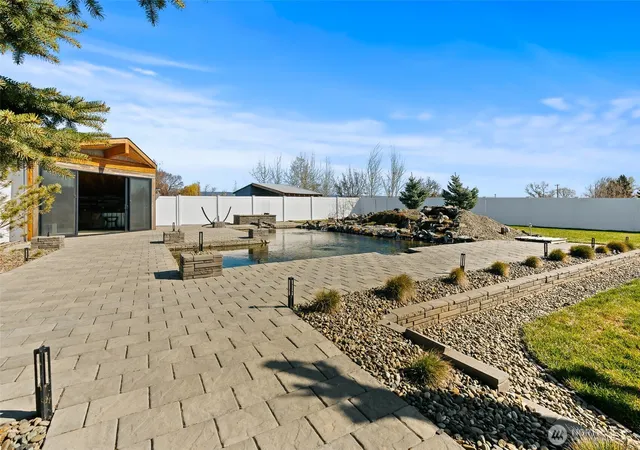 Photo 4 of Single family home for sale at 341 Robinson Cyn Rd, Ellensburg, WA 98926 | MLS# NWM2502879 | Listing updated on 2026-09-21