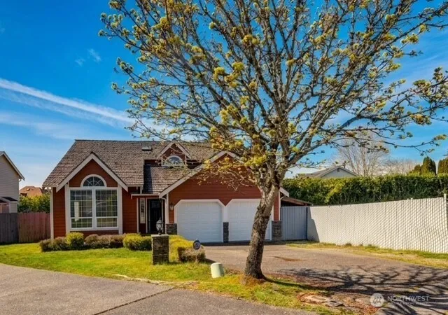 Photo 2 of Single family home for sale at 12931 Se 306th Court, Auburn, WA 98092 | MLS# NWM2503579 | Listing updated on 2026-09-28