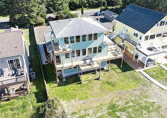 Photo 3 of Single family home for sale at 27 Ocean Ln, Copalis Beach, WA 98535 | MLS# NWM2503737 | Listing updated on 2026-09-21