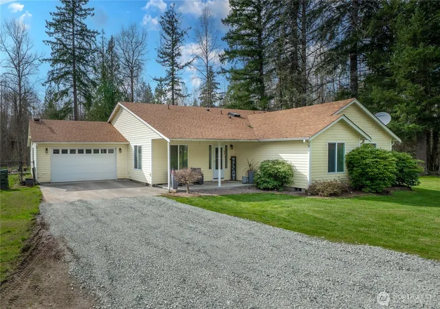 Photo 2 of Contingent at 30714 118th Avenue E, Graham, WA 98338 | MLS# NWM2503846 | Listing updated on 2026-09-21