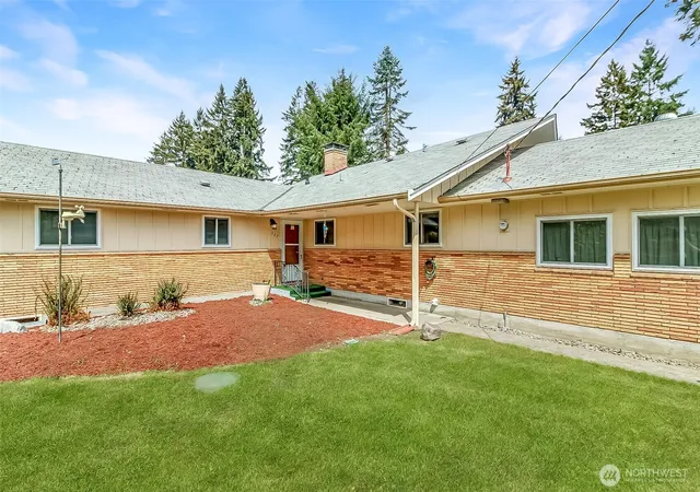 Photo 3 of Single family home for sale at 327 Logger Ct SE, Lacey, WA 98503 | MLS# NWM2504032 | Listing updated on 2026-09-21