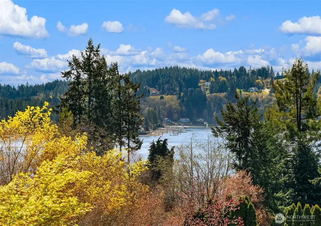 Photo 1 of Sale Pending at 6625 Cromwell Beach Dr Nw, Gig Harbor, WA 98335 | MLS# NWM2504064 | Listing updated on 2026-09-25