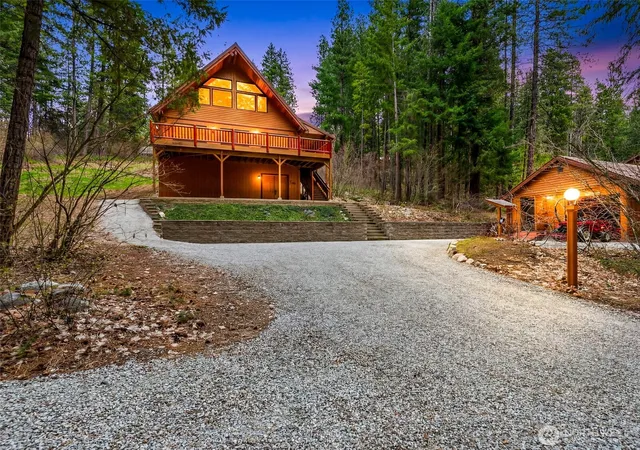 Photo 4 of Single family home for sale at 2454 Salal Dr, Leavenworth, WA 98826 | MLS# NWM2504278 | Listing updated on 2026-09-21