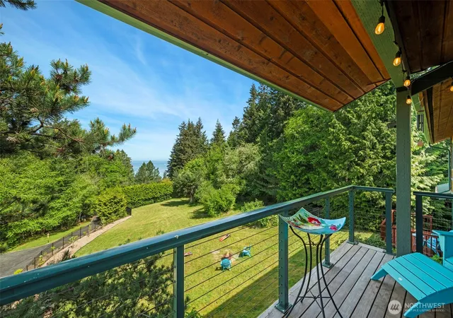 Photo 4 of Sale Pending at 532 Whitecap Rd, Bellingham, WA 98229 | MLS# NWM2504303 | Listing updated on 2026-09-25