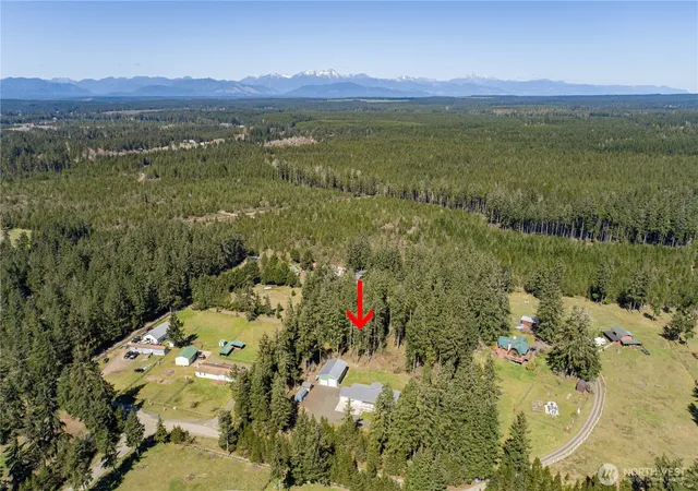 Photo 3 of Sale Pending at 331 E Little Bear Ln, Shelton, WA 98584 | MLS# NWM2505244 | Listing updated on 2026-09-25