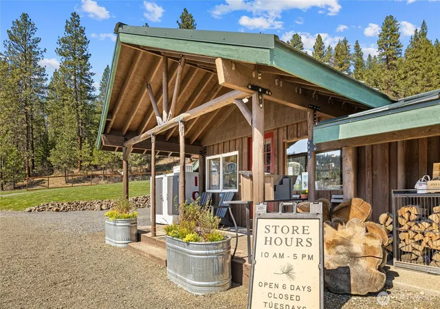 Photo 1 of Sale Pending at 10692 Teanaway Rd, Cle Elum, WA 98922 | MLS# NWM2506073 | Listing updated on 2026-09-14
